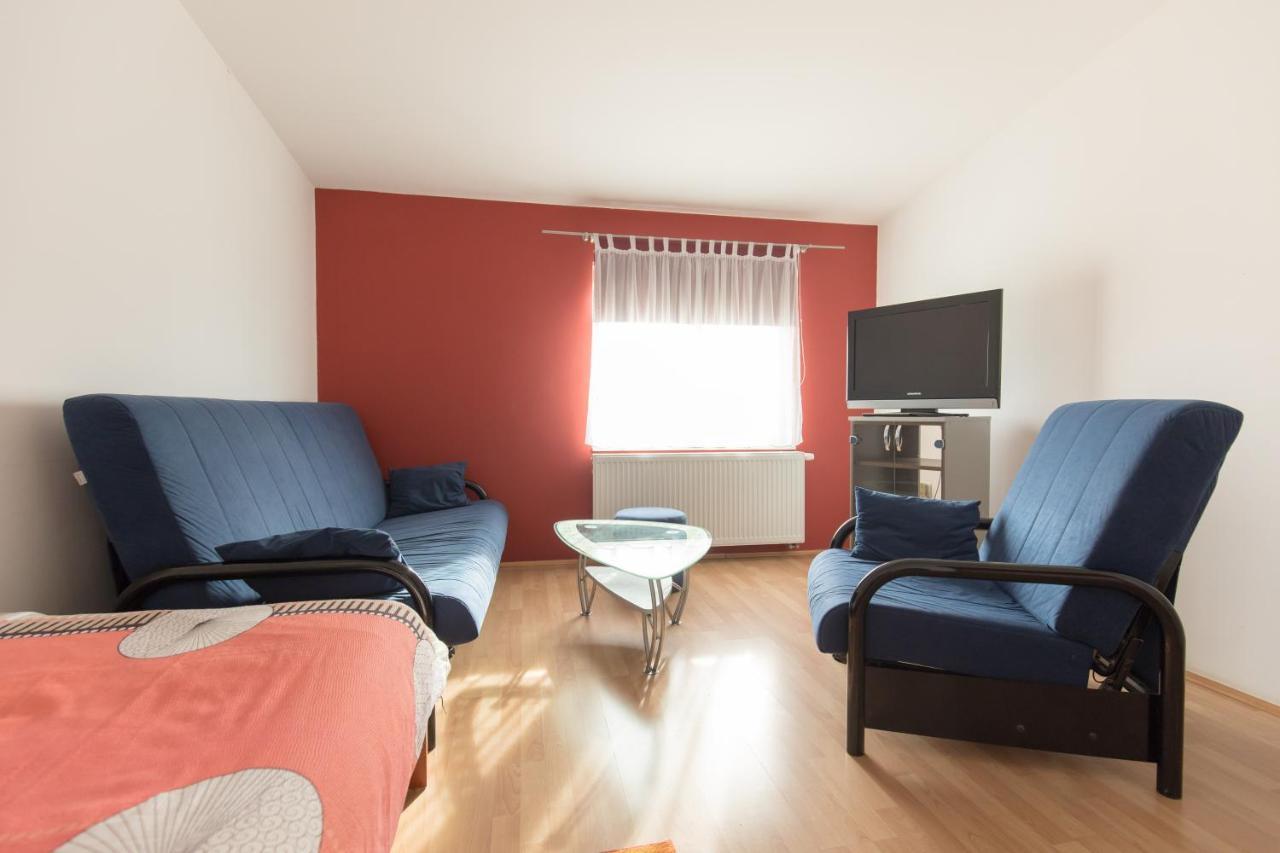 Guesthouse Capistro Bilje Buitenkant foto