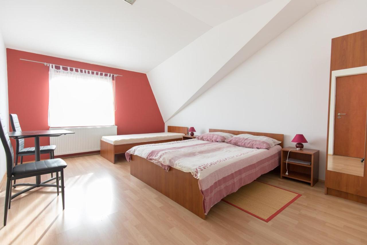 Guesthouse Capistro Bilje Buitenkant foto